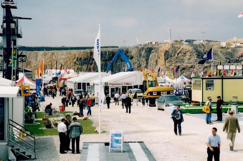 2003