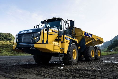 Komatsu’s new HM460-6 articulated dump truck