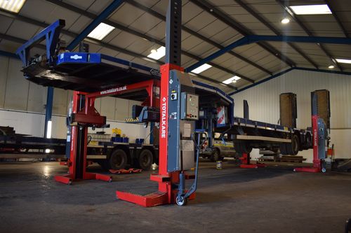 Mobile Column Lifts