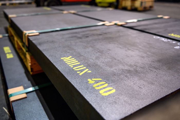 Wear Resistant Steels and Steel parts