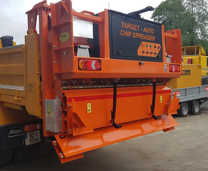 Automatic Tailboard Chip Spreader