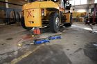 UHP manual pumps - Manual pumps for ultra high-pressure hydraulics