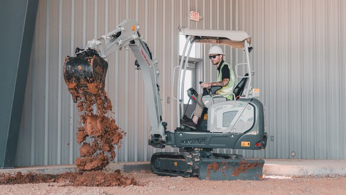 TB20e Electric Excavator