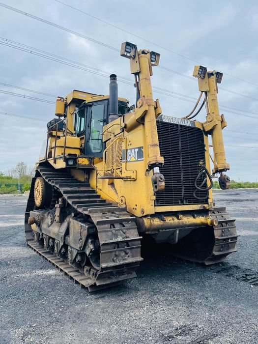 Caterpillar Dozer