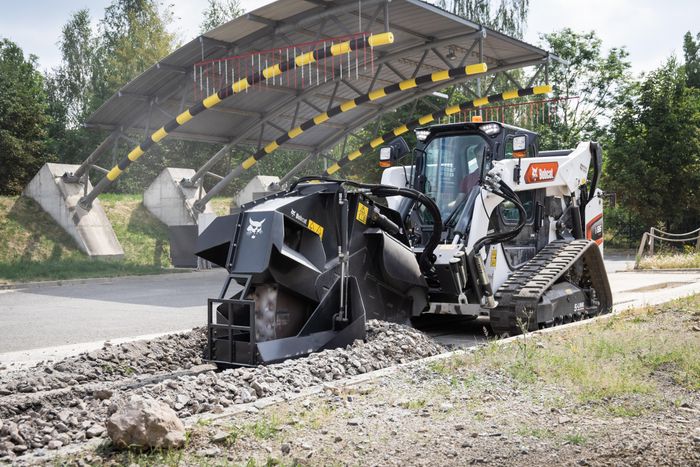 Compact Track Loaders - L86