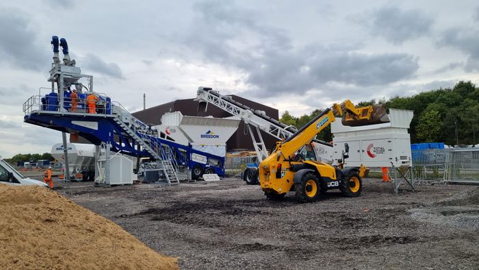 Ultra Mobile Concrete Batching Plant