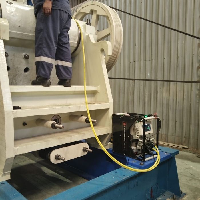 LIGHTNING PUMP Smart Battery-Operated Hydraulic Pump