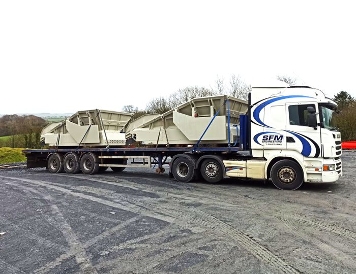 Assembled Apron Feeder