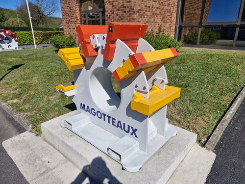 Wear parts for Impact crusher - Aggregates