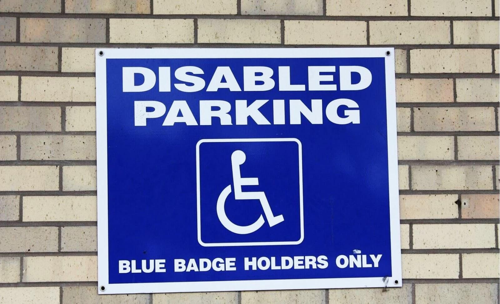 Picture of a disabled parking sign.