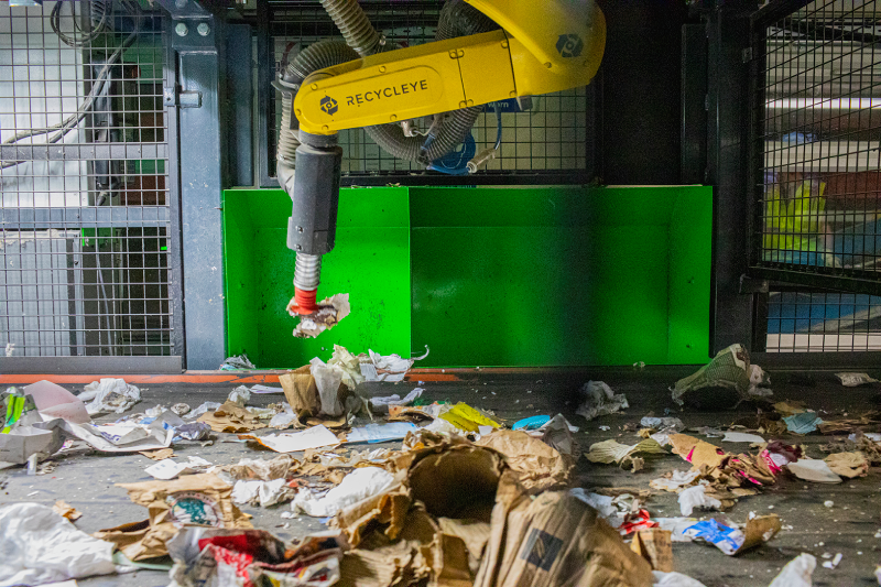 Recycleye QualiBot picking fibre at Panda Ireland