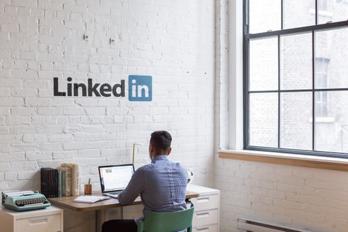 Why LinkedIn Is an Essential Tool for Legal Secretaries