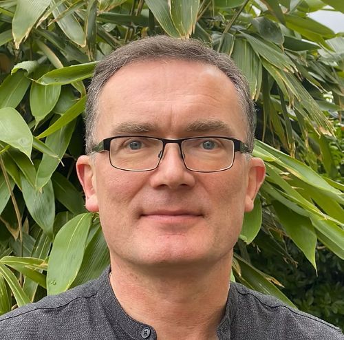 Tom Notman - Small World Consulting