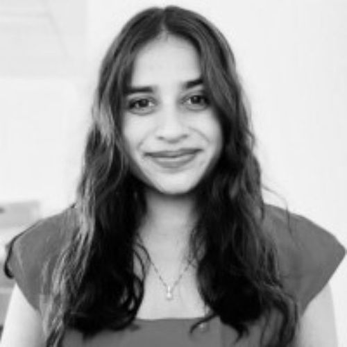 Zoë Chrysostom - Plug and Play