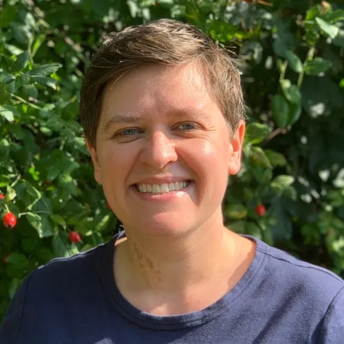 Speaker profile image for Cassie Sutherland