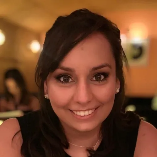 Speaker profile image for Hannah McNally