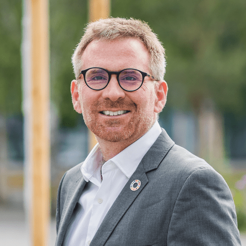 Speaker profile image for Renat Heuberger