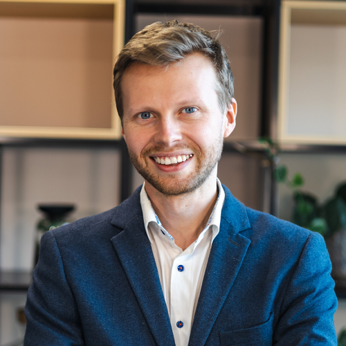 Speaker profile image for Alex Martin