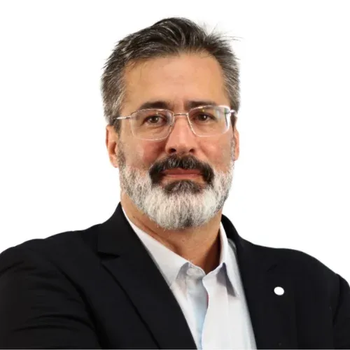 Speaker profile image for Eduardo Figueiredo