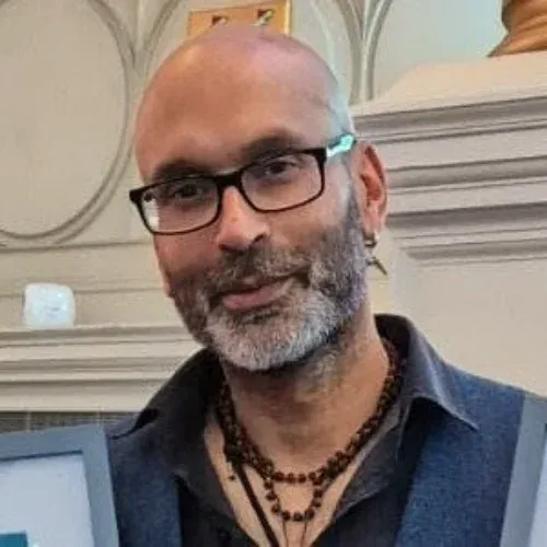 Speaker image for Gee Sinha