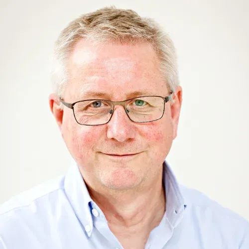 Speaker image for Julian Parrott