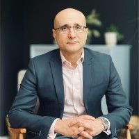 Speaker image for Nima Farighi