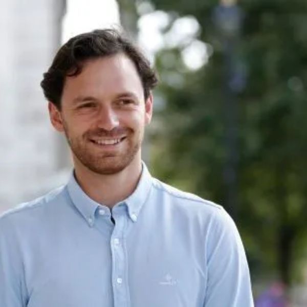 Speaker image for Robert Olrog