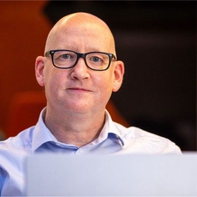 Speaker image for Simon Donohue