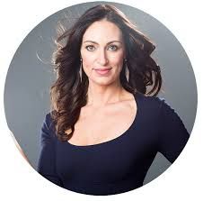 Mia Mastroianni - Celebrity Mixologist