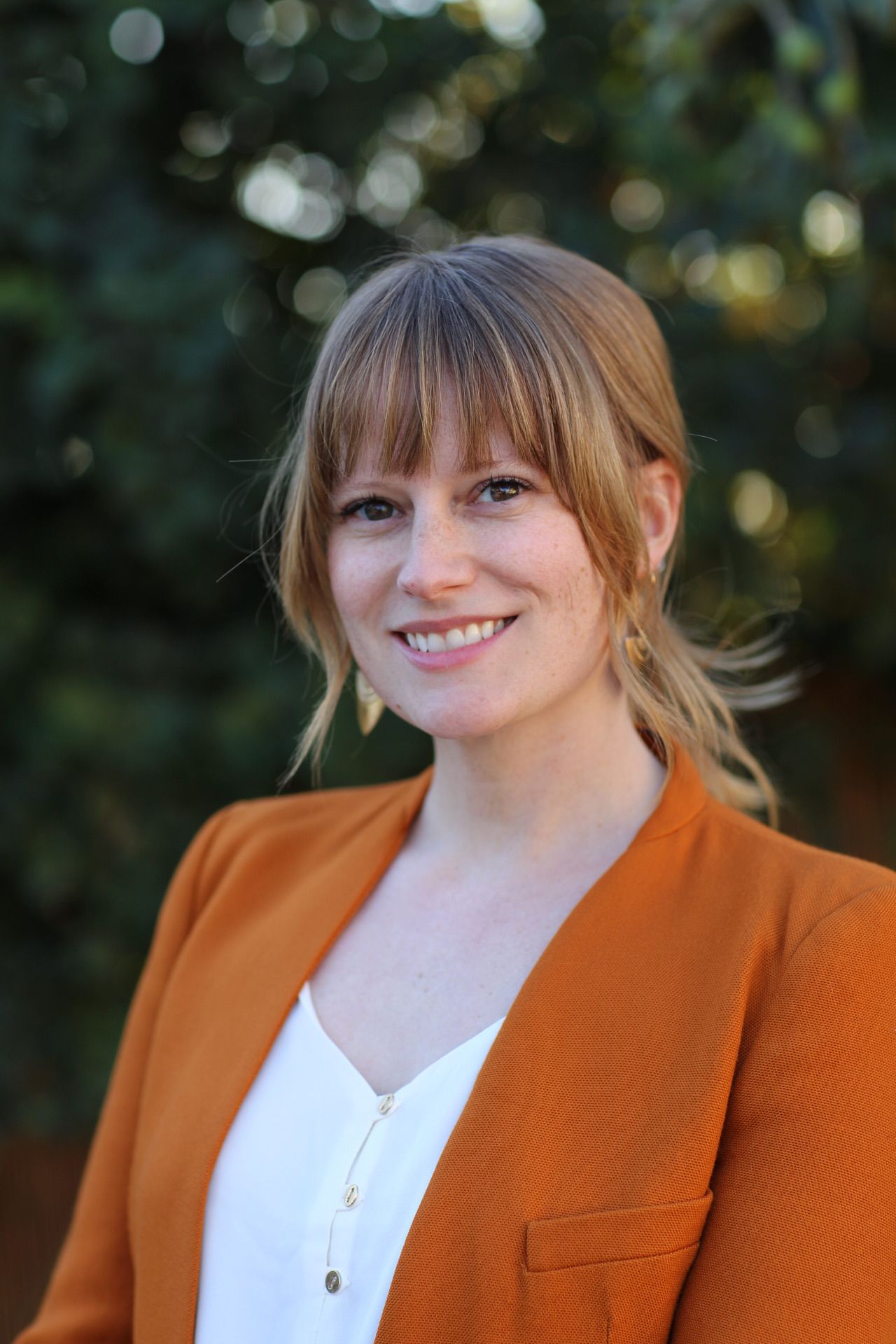 Dr. Jennifer Staples