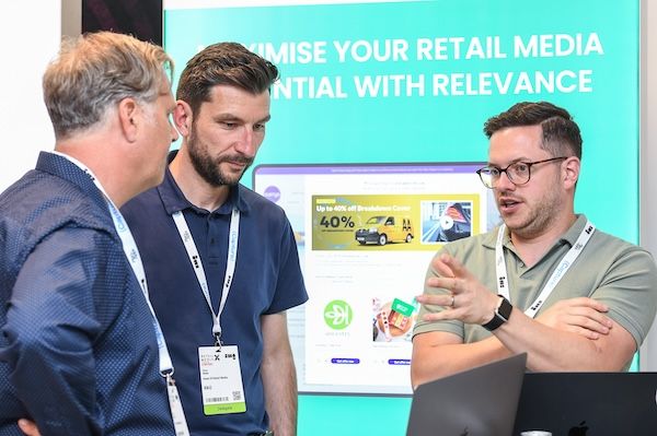 Exhibtors