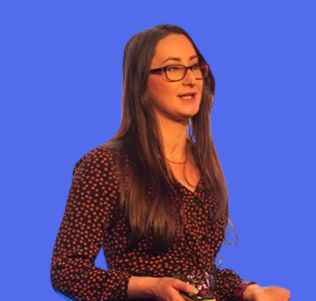 Speaker profile image for Roxanne Lewington