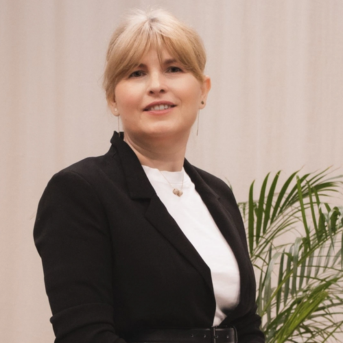 Speaker profile image for Anca Iordanescu
