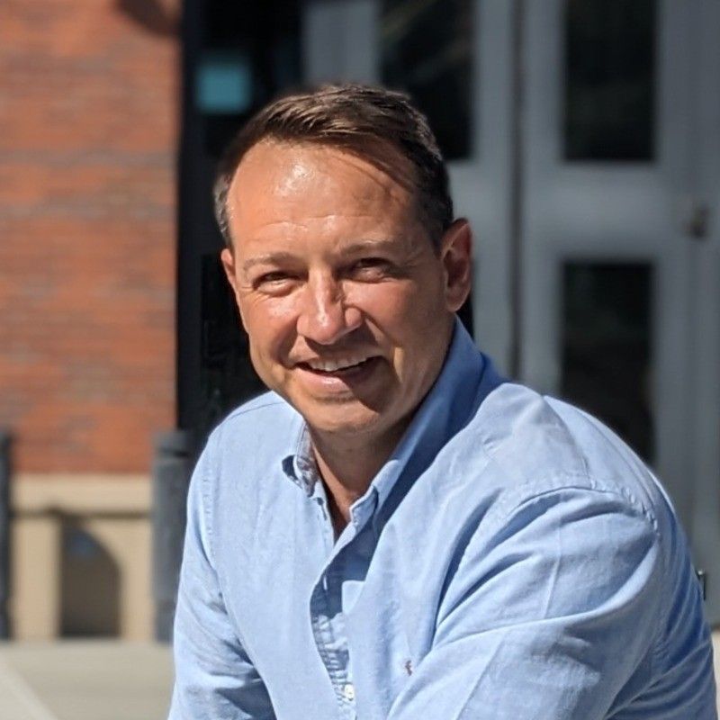 Speaker image for Bruce Broadbent