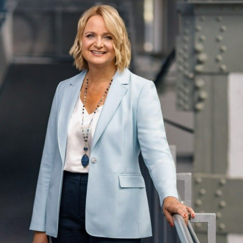 Speaker profile image for Julie White
