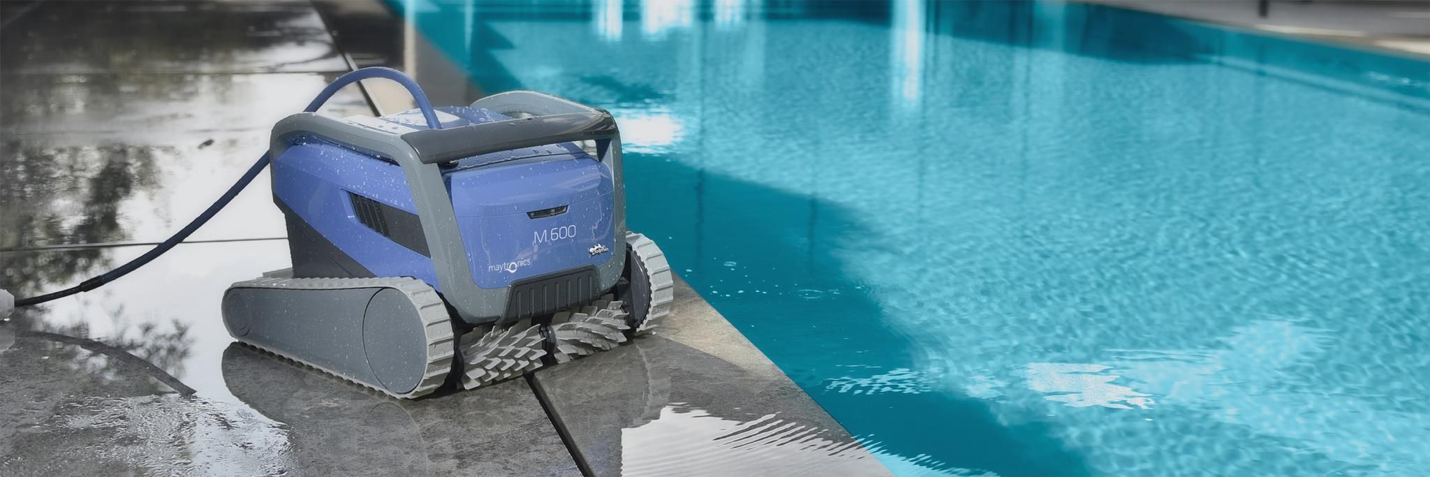 The Dolphin family expands again with the smart M600 pool cleaner