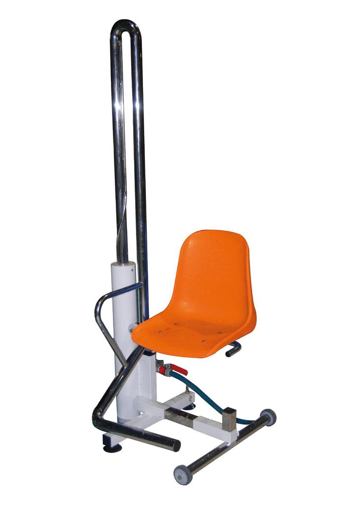 NEW AUTONOMOUS DISABLED LIFT UNIJET WILL BE PRESENTED BY HEXAGONE MANUFACTURE ON THE SPATEX SHOW