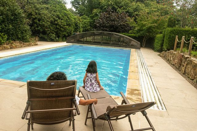 IMPERIA pool enclosure
