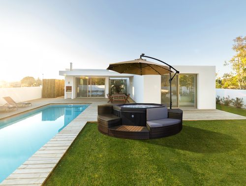POOLSTAR - The Octopus : a high-end semi-rigid spa