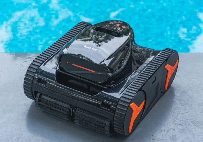 S Series pool cleaner