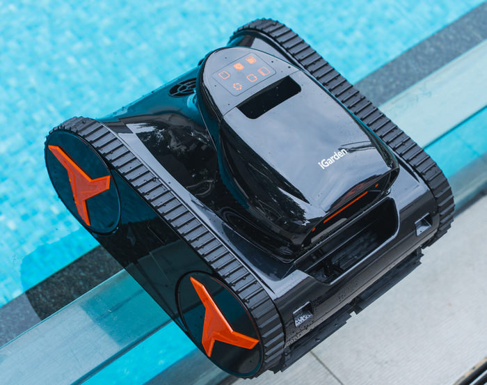 S Series pool cleaner