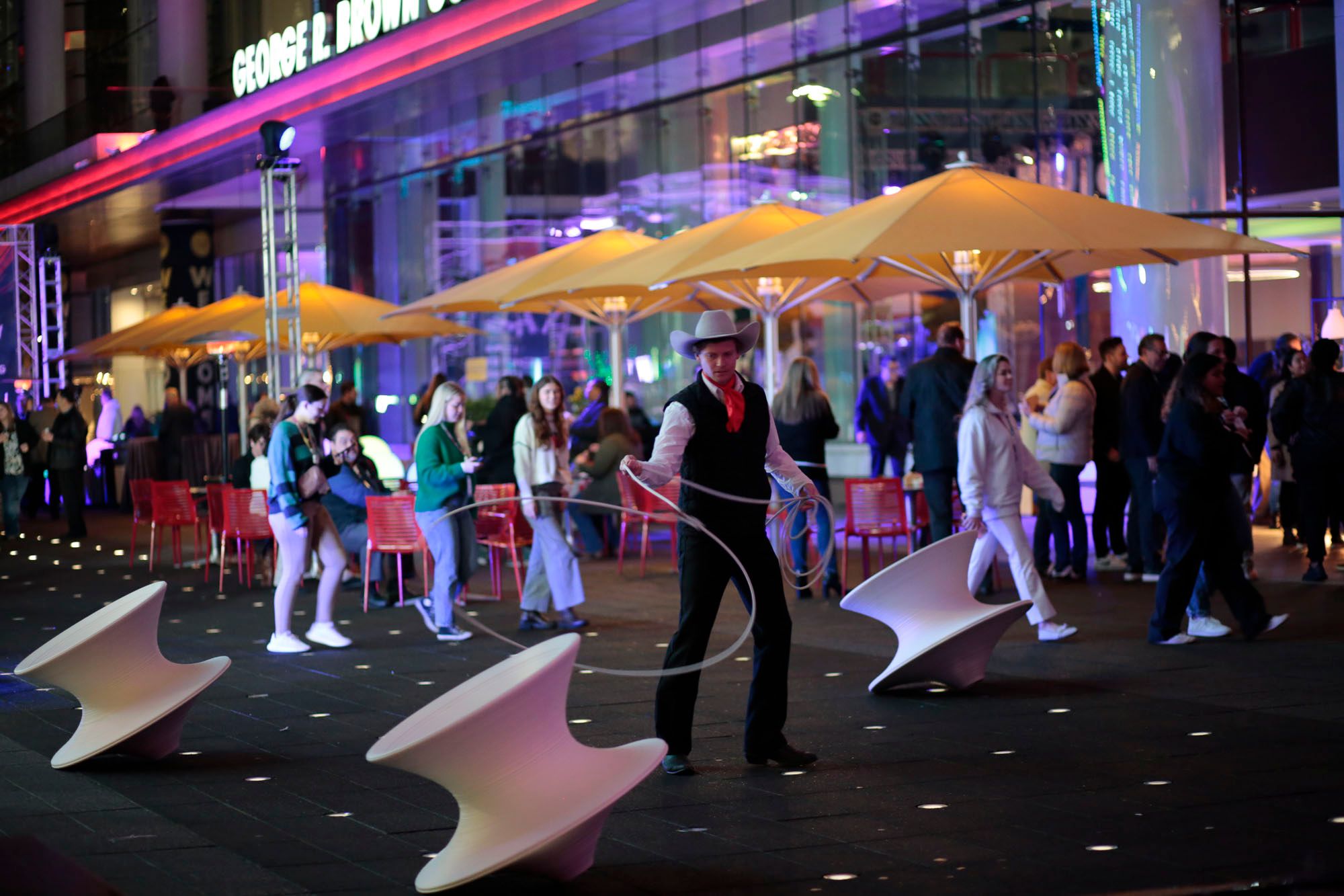 Rope ‘Em Rodeo Roping Stations