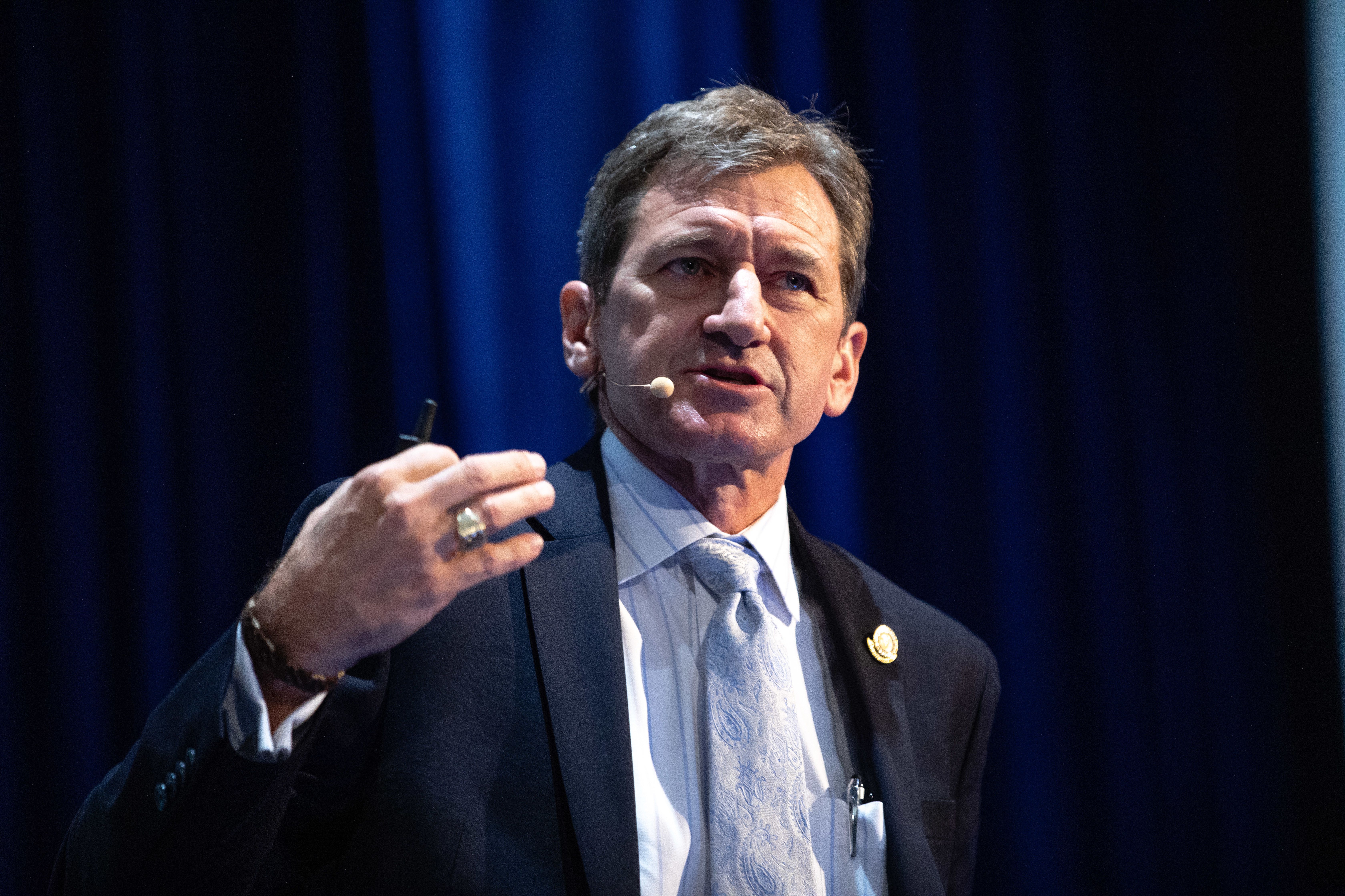 Tinker_Scott_Speaking