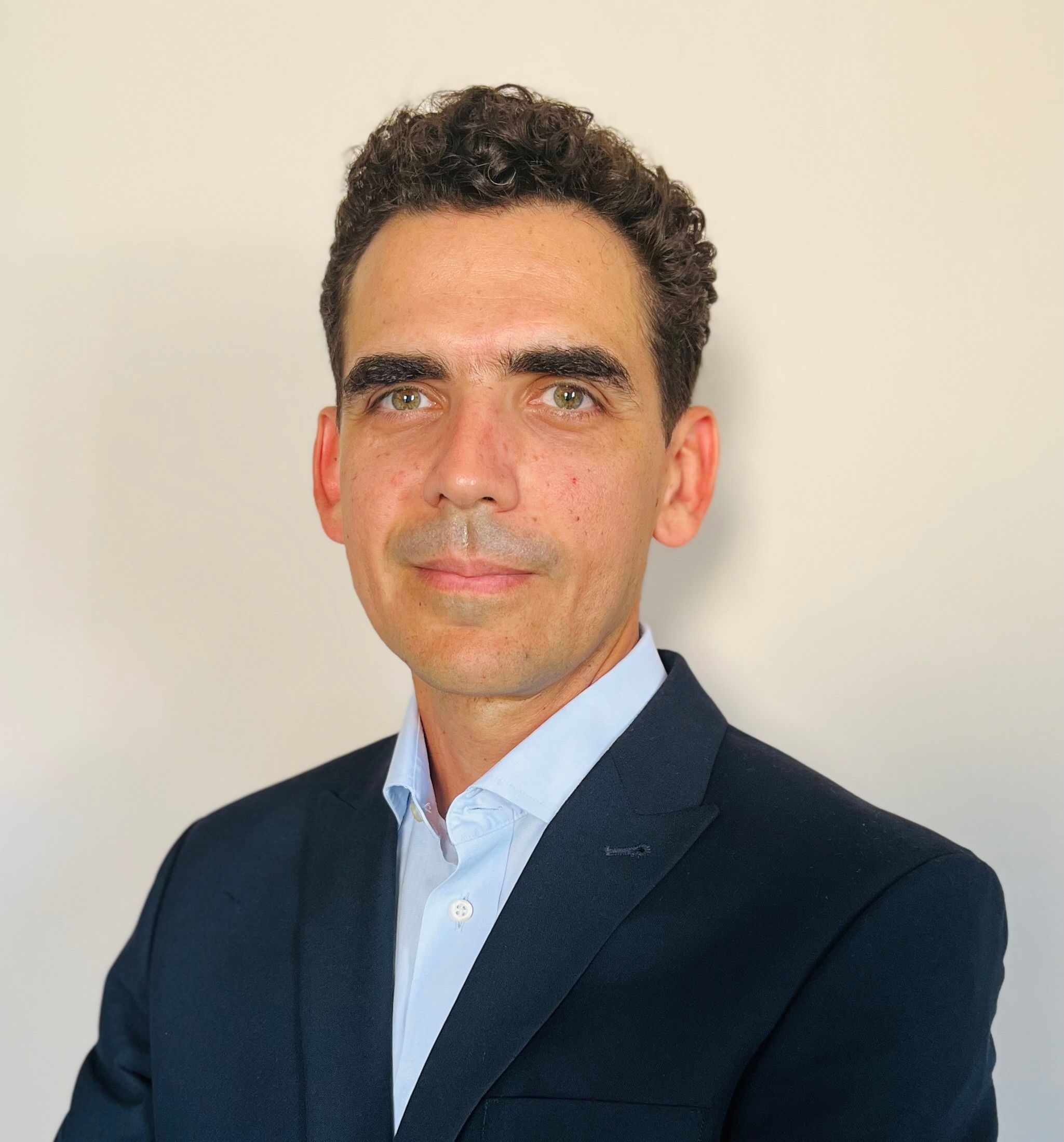 Gustavo C.D. Estrada