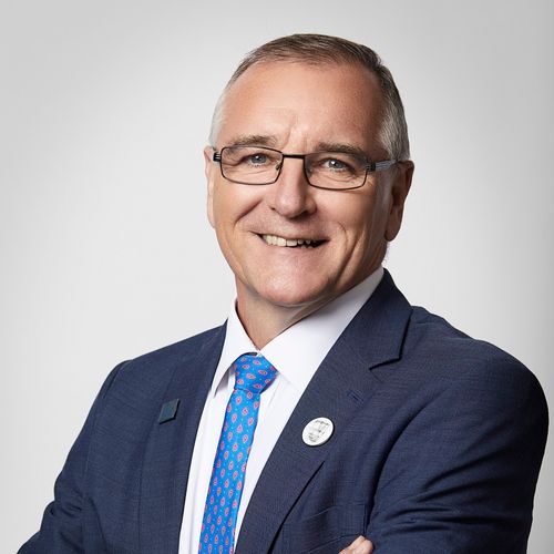 Wayne Pearce - Consultant