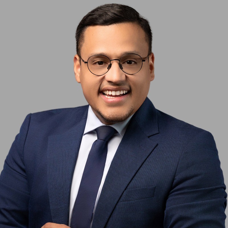 Rafael E. Hincapie MBA - OMV
