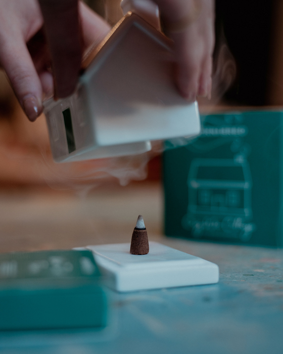 Cosy Cottage Incense Burner