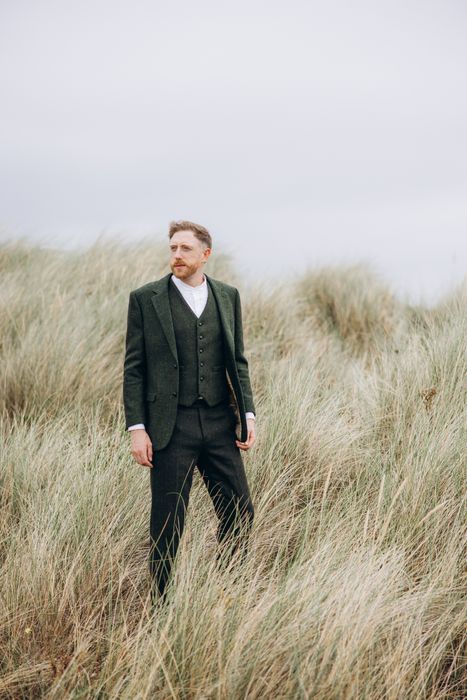 Mens Tweed Three Piece Suits 