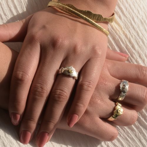 The Ériu Claddagh Ring