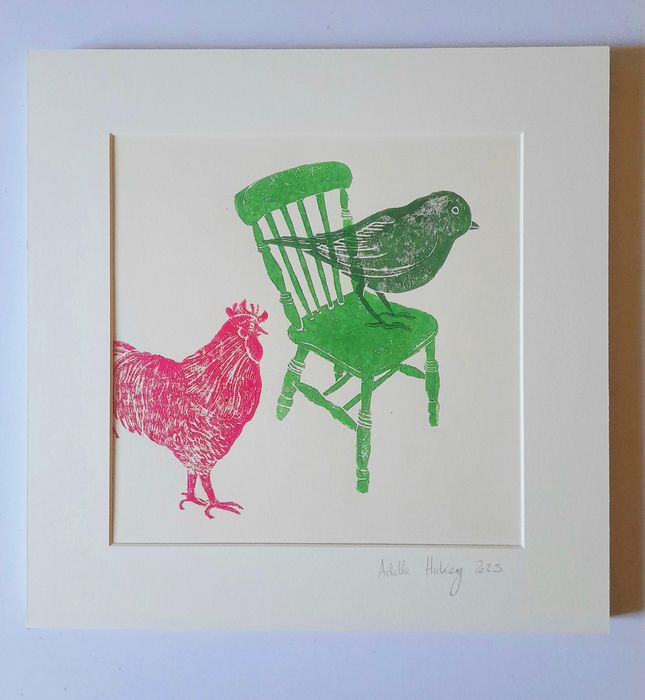 Garden wall heart with sparrow print